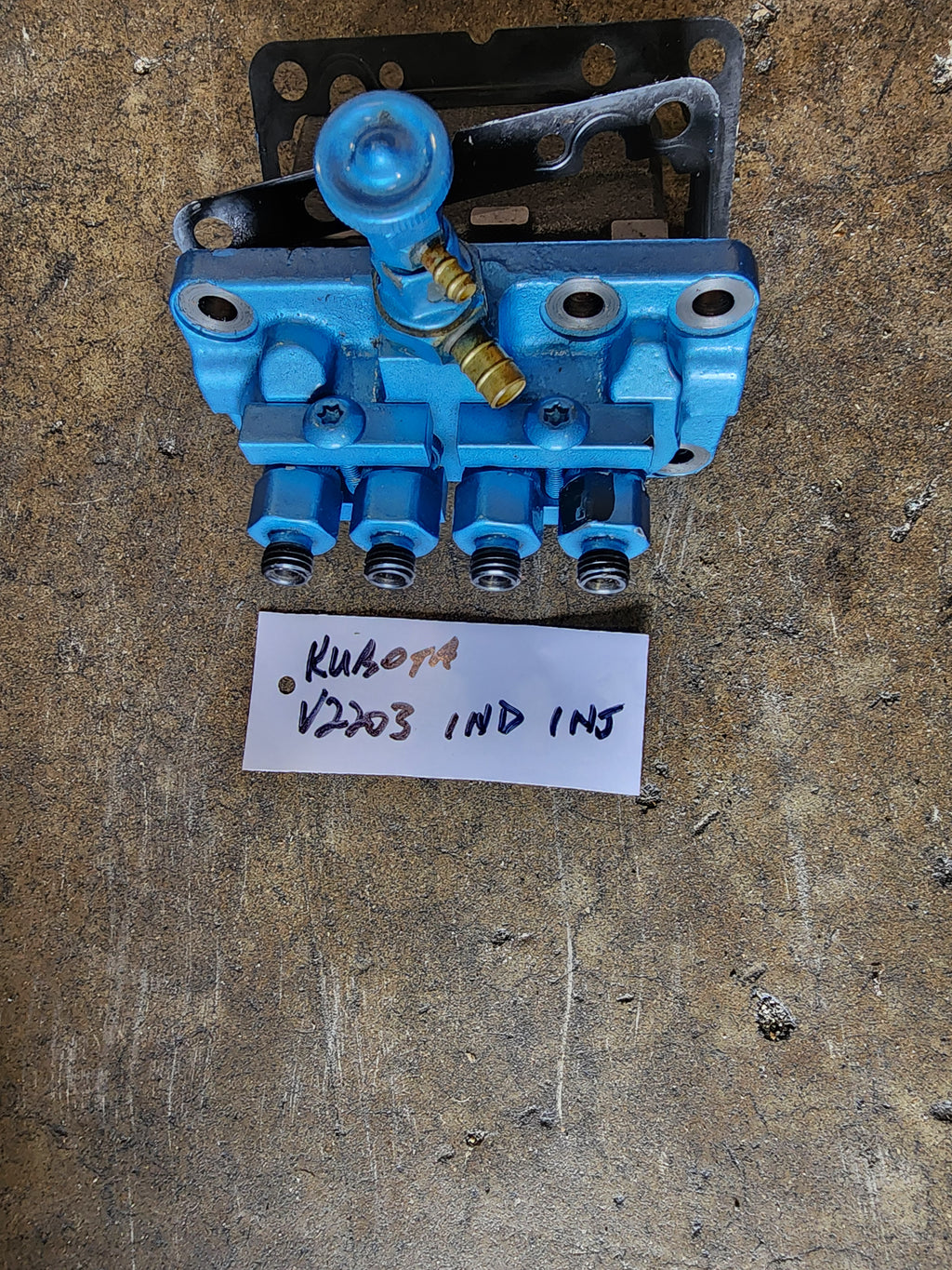 1G762-51012 KUBOTA INJECTOR PUMP V2203