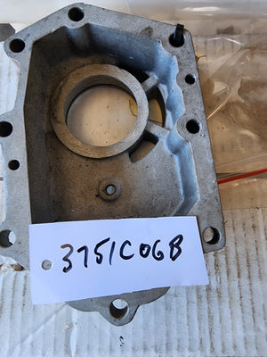 3751c06b. COMPRESSOR ADAPTER