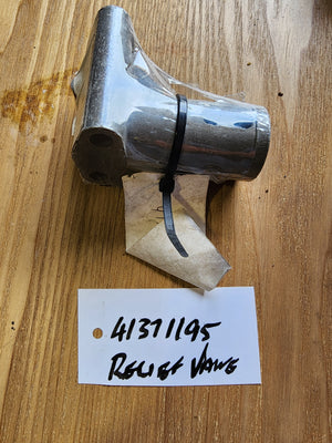 41371195. RELIEF VALVE. 6354