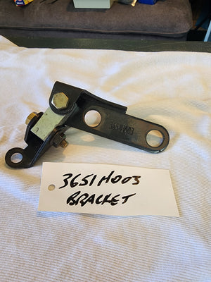 3651H003 BRACKET