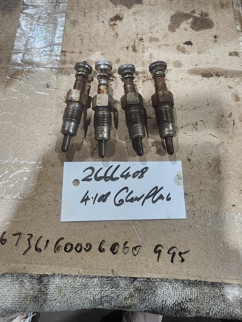 2666409 GLOW PLUG. 4108