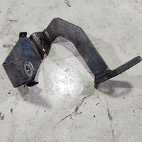 38346136 BRACKET THROTTLE