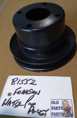 b1552 Fordson water pump pulley